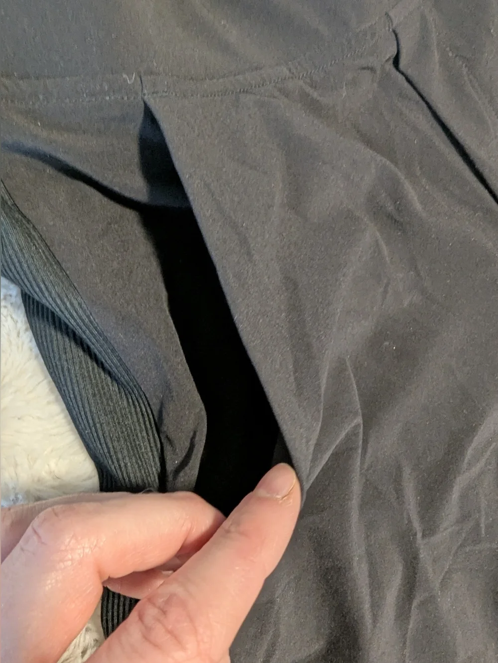 Athleta Black Tapered Pull-On Pants Commuter Travel - Picture 6 of 8